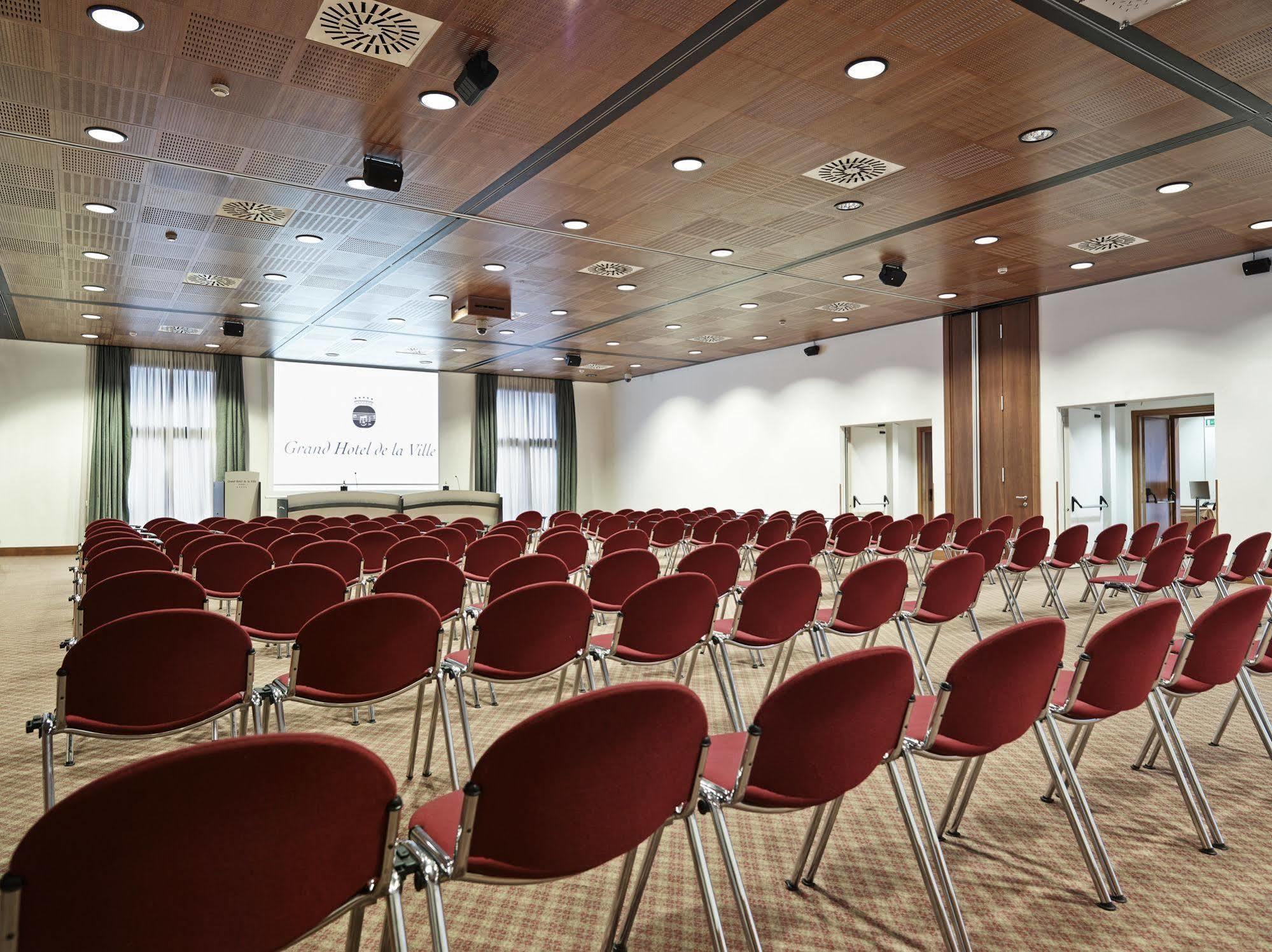 Grand Hotel De La Ville Parma Zewnętrze zdjęcie The Auditorium